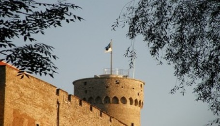 Laen.ee желает чудесного Дня восстановления независимости Эстонии!